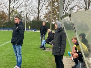 Zinkwegse boys JO15-1 – FC Vlotbrug JO15-1 (2-3) 2